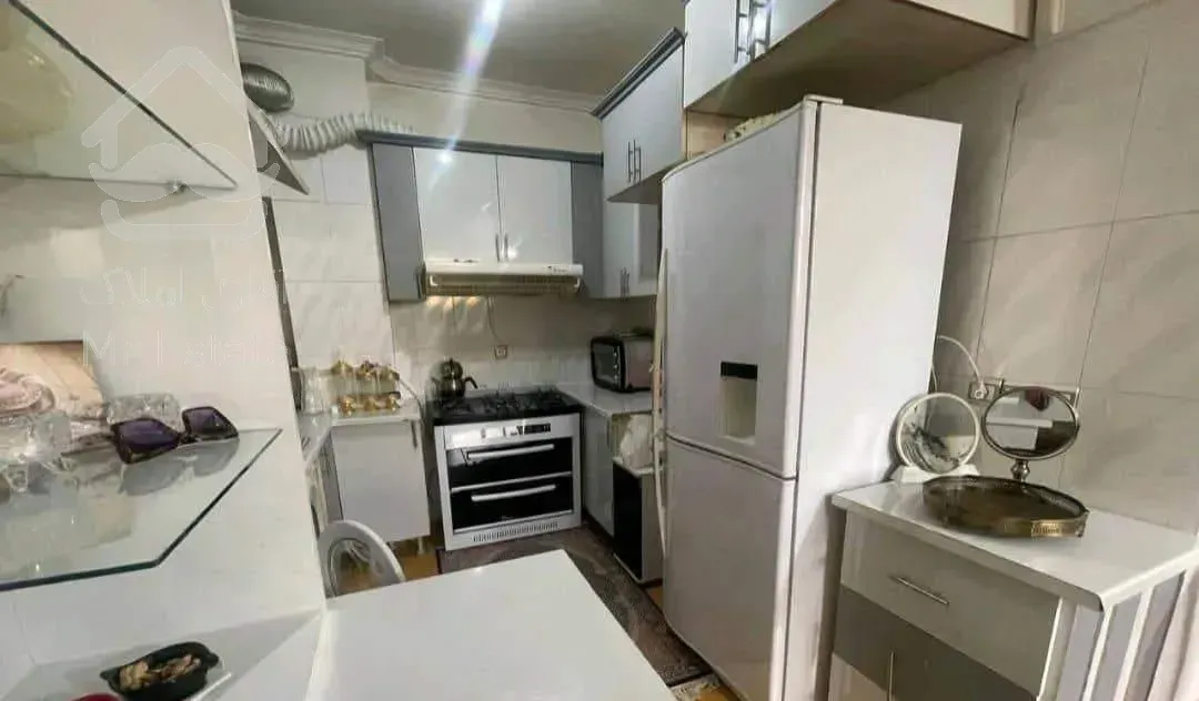 کوی بهاران شهرک نور 70 متر نقلی با پارکینگ(کد785)