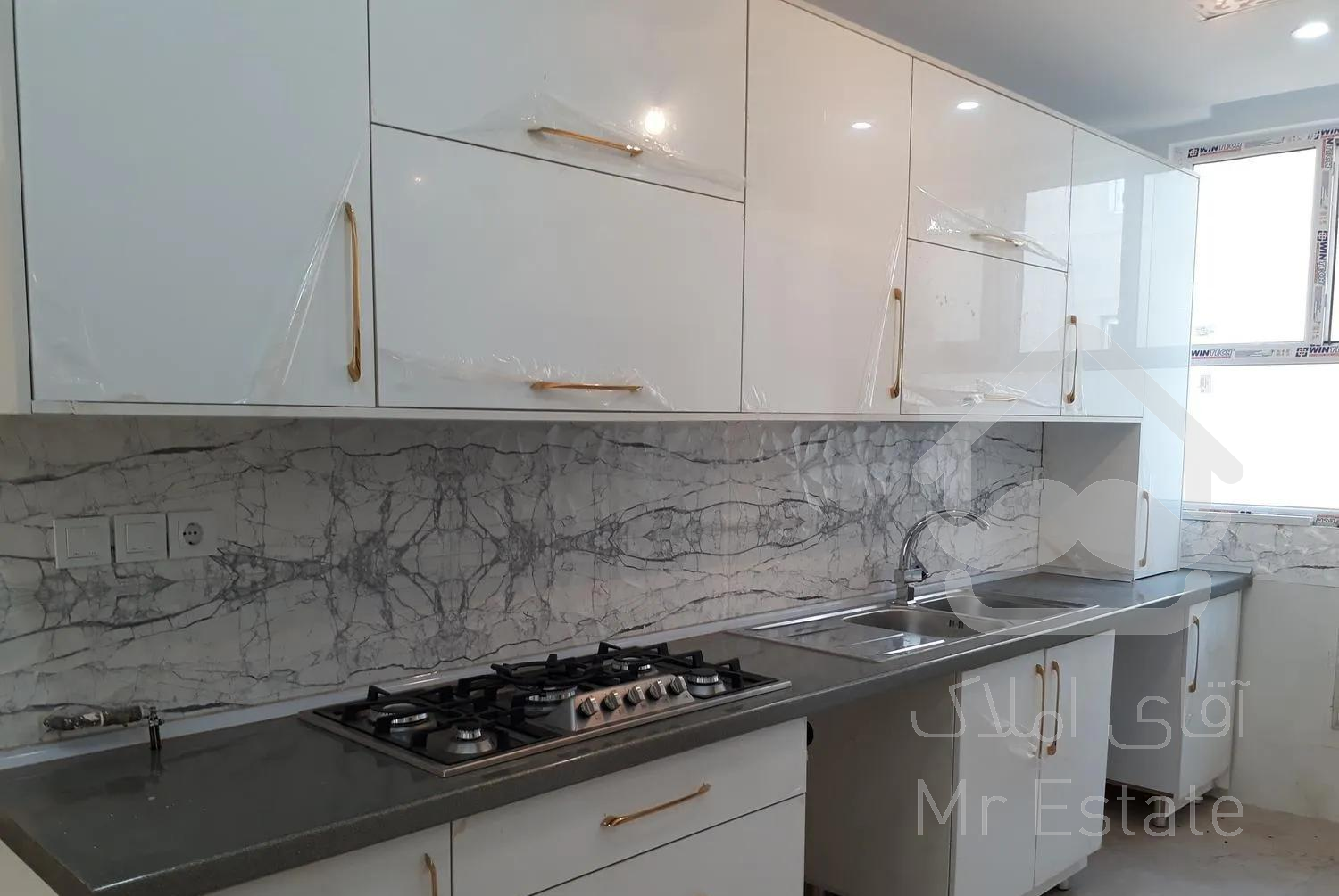 110 متر تکواحدی نوساز فول امکانات