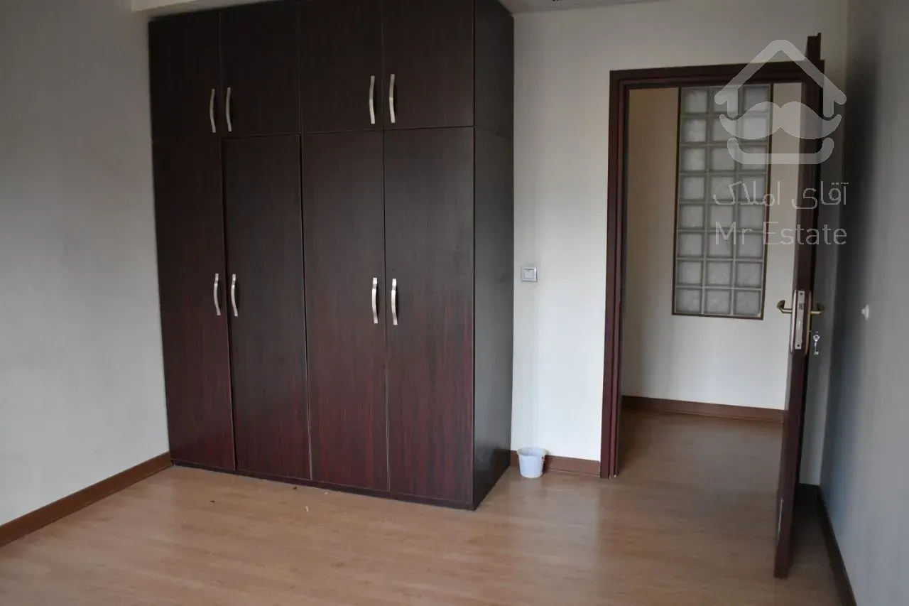 اجاره 300 متر دولت