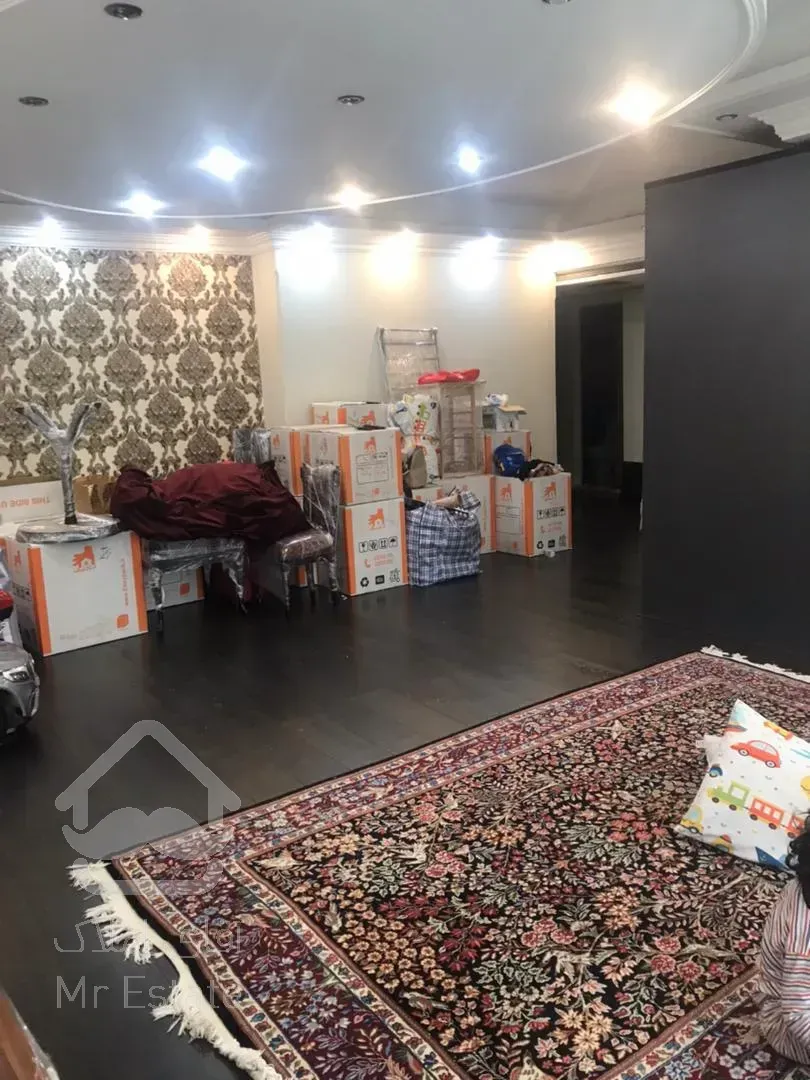 فروش 90 متری آجودانیه