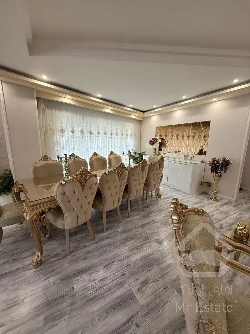 فروش واحد ۲۲۰متری در بلوارگیلان