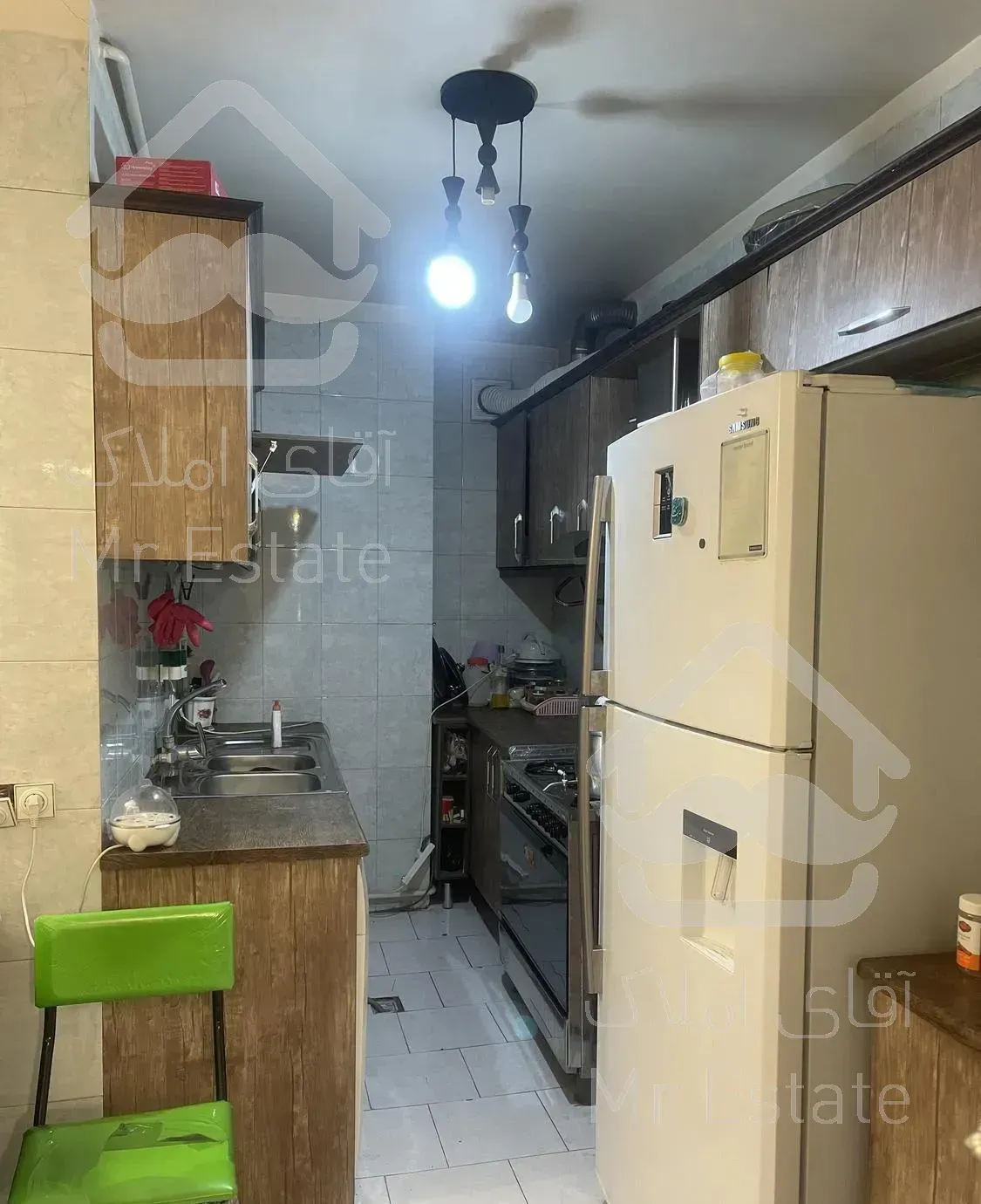 ملک ۶۰ متری