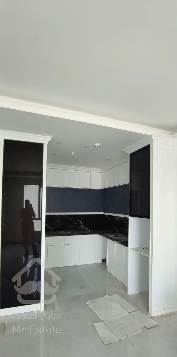 آپارتمان ۱۰۰ متری صفر در اقبال،دو قدمی وکیل‌آباد