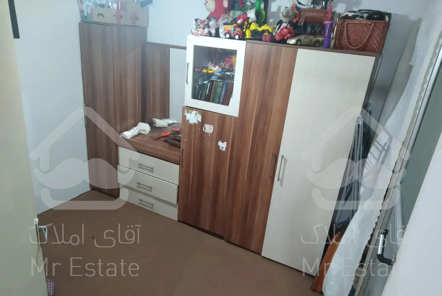 منزل طبقه اول پر نور دلباز