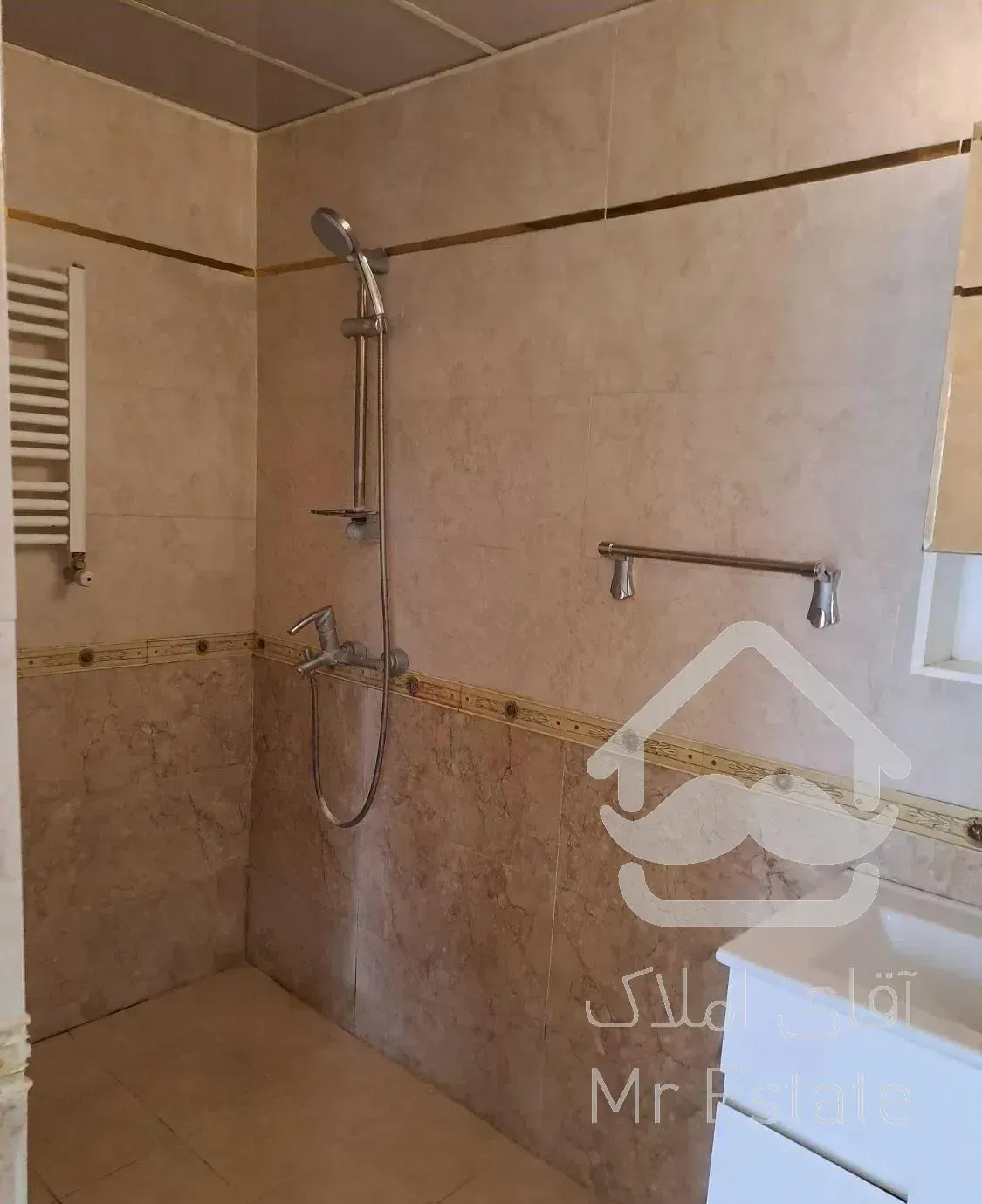 هروی ساقدوش ۷۵ متر یک خوابه