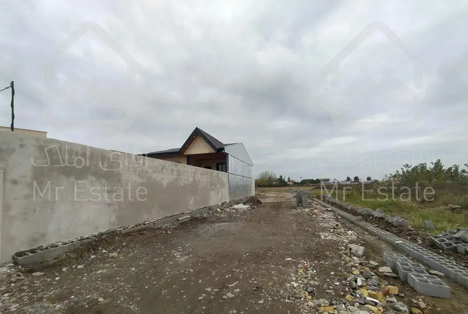 ویلا مدرن فول امکانات 240 متری/شهر ساحلی