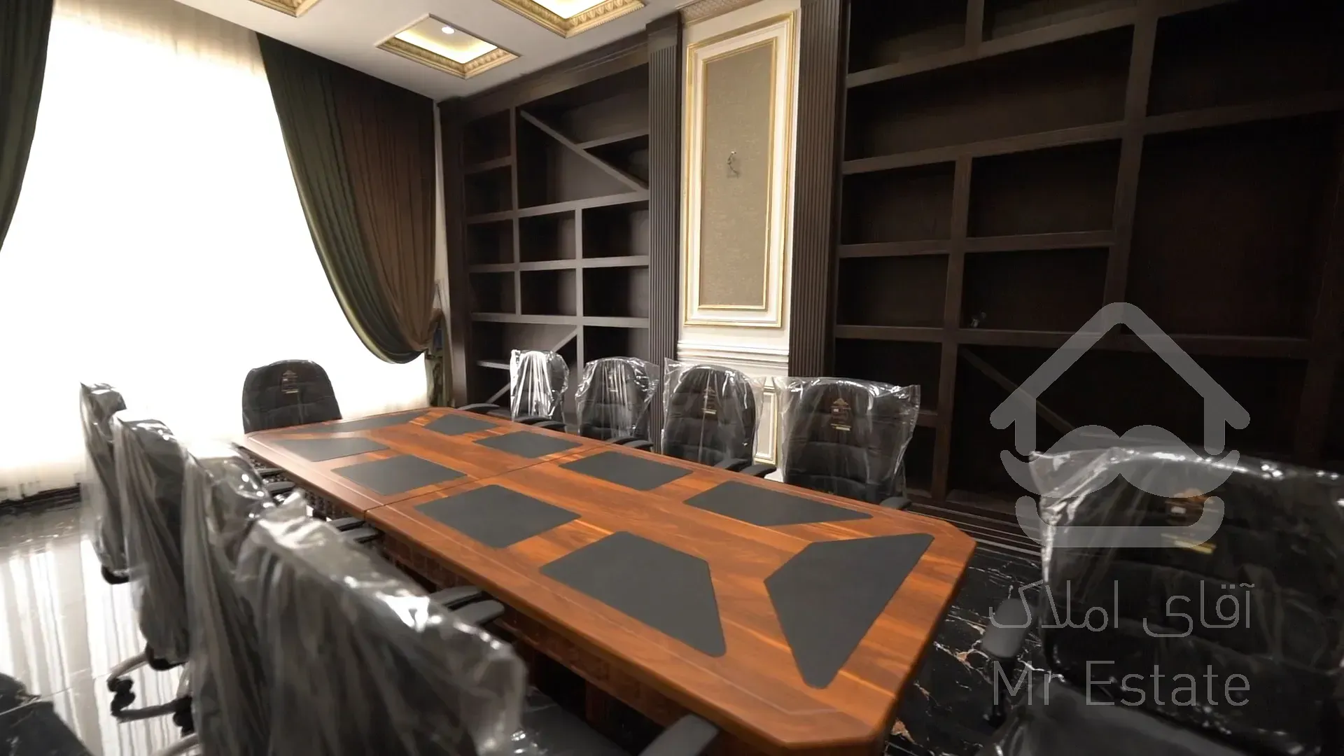 فروش واحد 111متر دو خواب در کوهک تنها با پرداخت 50 درصد کلید را تحویل بگیر