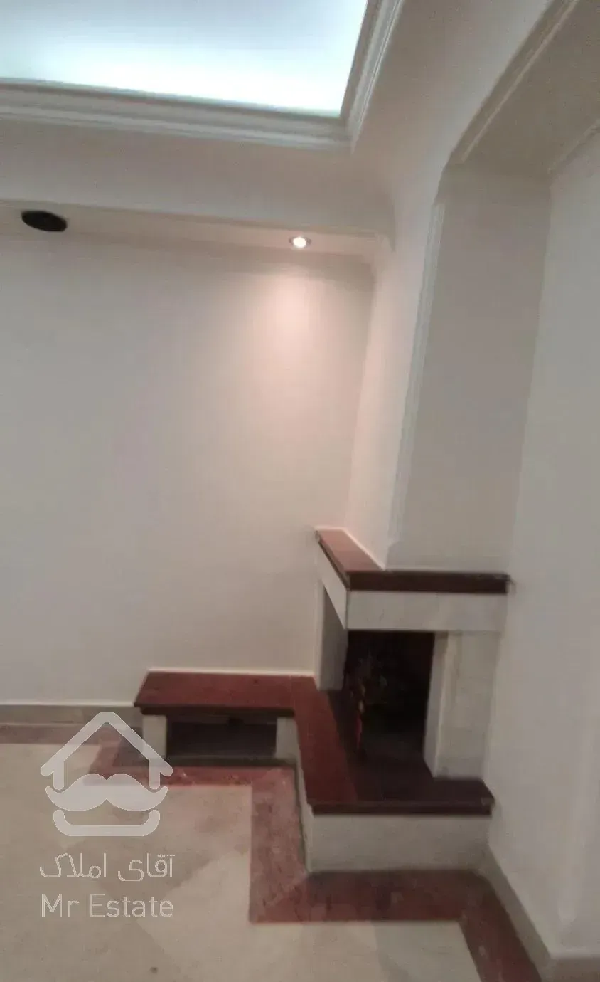 فرمانیه اندرزگو سه۳خوابه ۱۲۰ متری فروشی