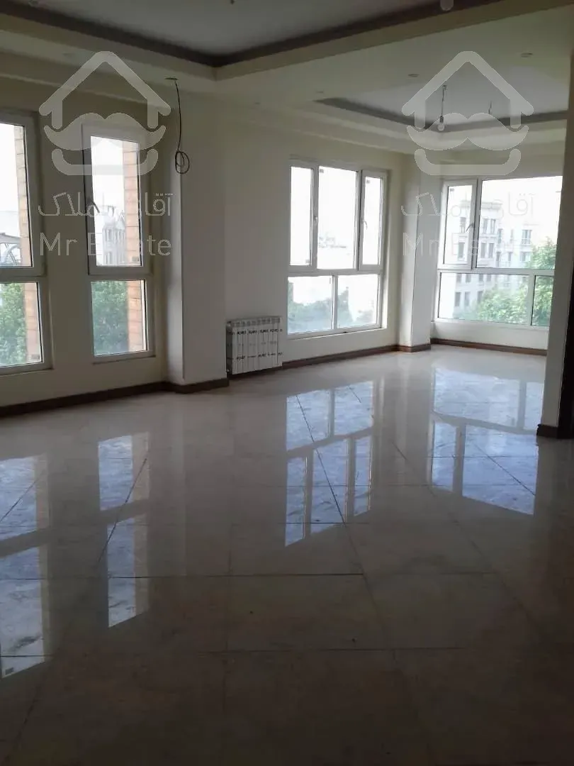 62 متر تابلو خور تاپ لوکیشن دولت