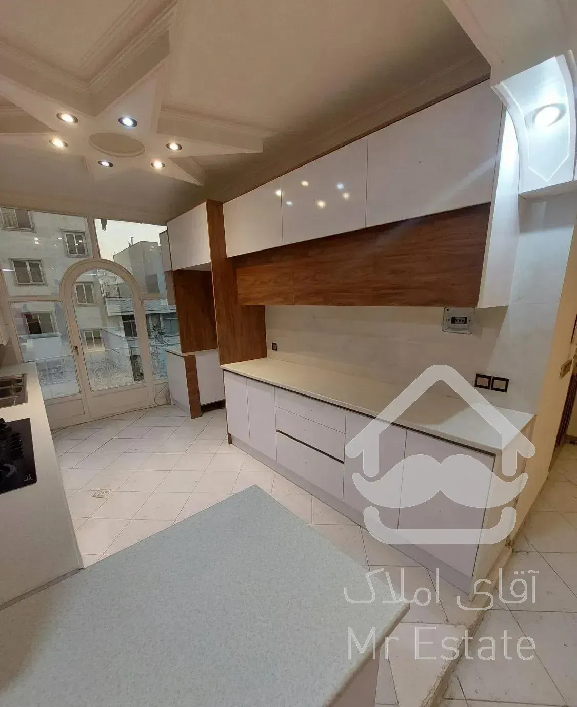 ۸۳ متر / تکواحدی / بازسازی شده / پنجم نیروهوایی