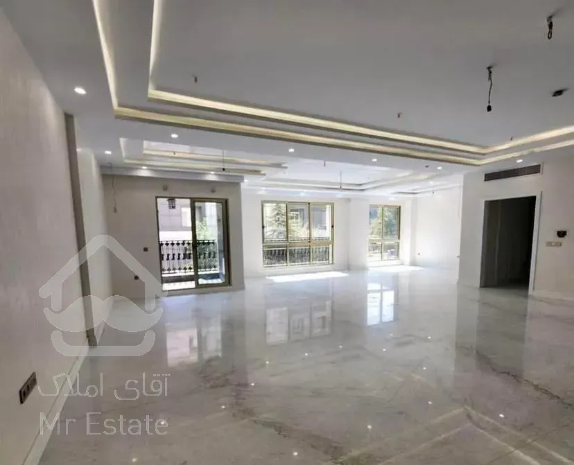 سجاد بزرگمهر ۱۹۰متر+۹۰متر حیاط اختصاصی درب مجزا