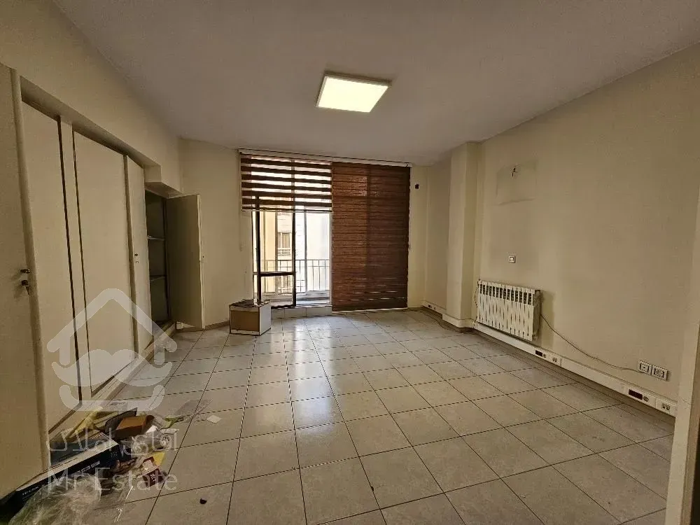 105سعادت آباد * موقعیت اداری*دو درب مجزا*فلت