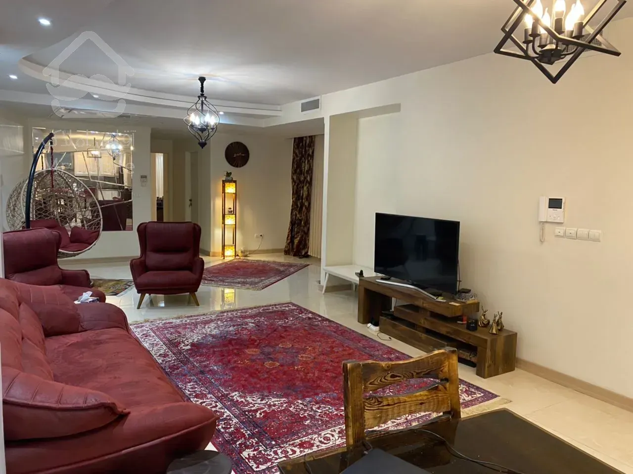 فروش 110 متری پاسداران