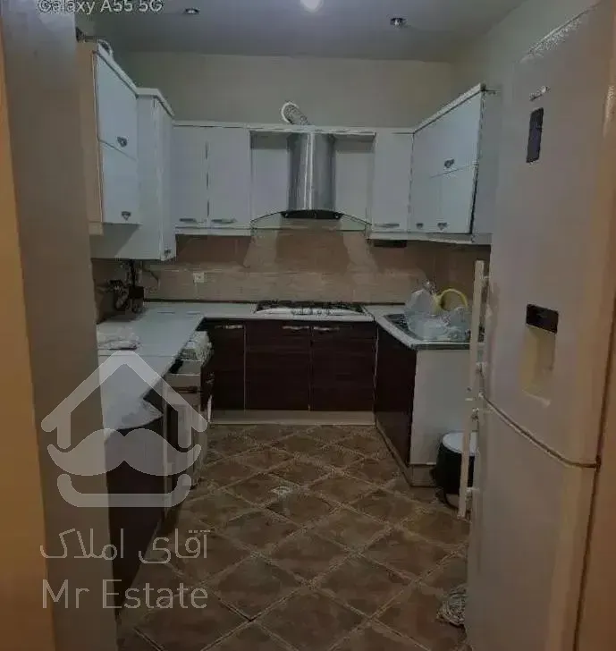 واحد ۹۰متری /دو خواب/نیمه مستقل/بلوارطالقانی