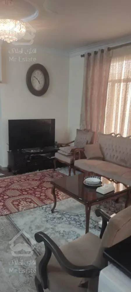 ۷۰متر دو خواب، تک واحدی، طبقه اول/آزادی