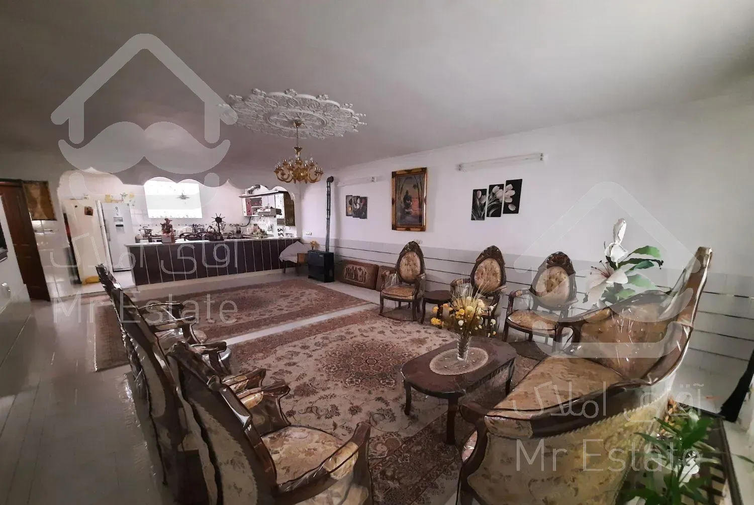 منزل ویلایی ۳ نبش