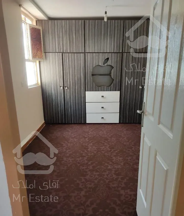 آپارتمان 95 متری خیابان 2 آموزگار همراه  200 وام