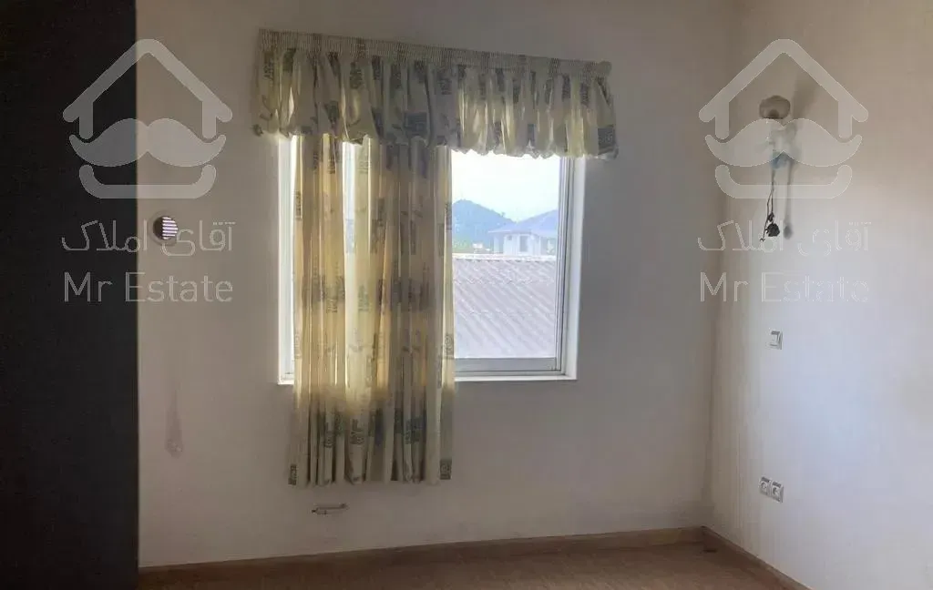 فروش ویلای ۳۰۰متری حیاط دار درکتالم