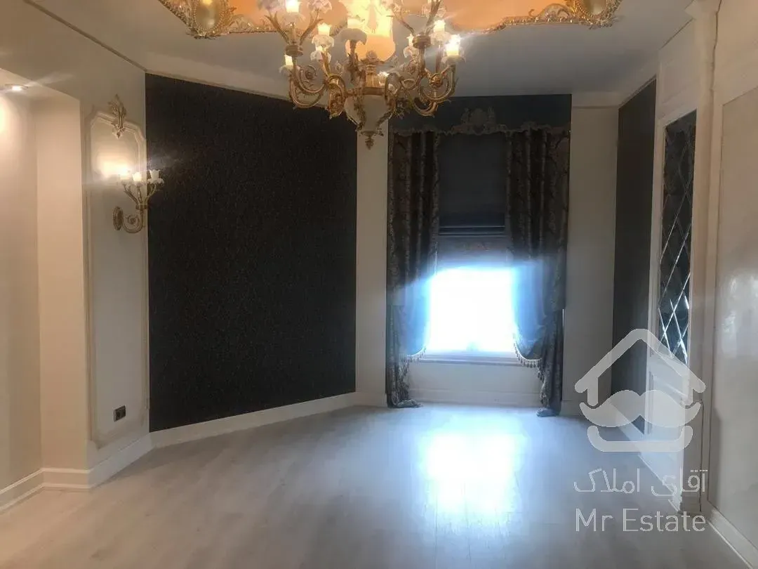 خرید و فروش آپارتمان مسکونی 250 متری فرمانیه