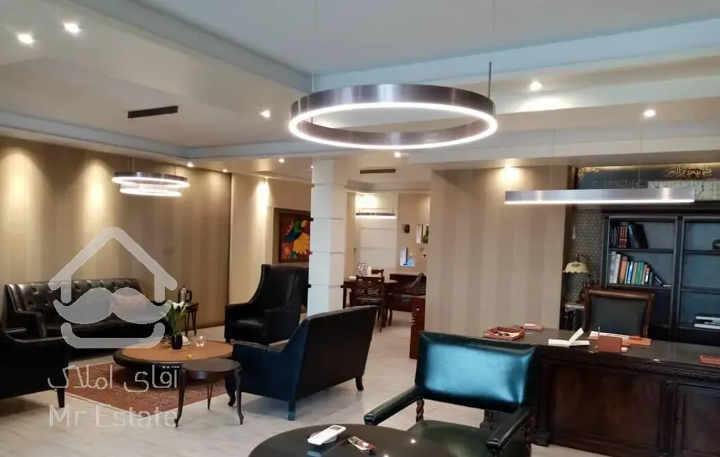 آپارتمان ۱۸۰ متری آجودانیه  فروشی