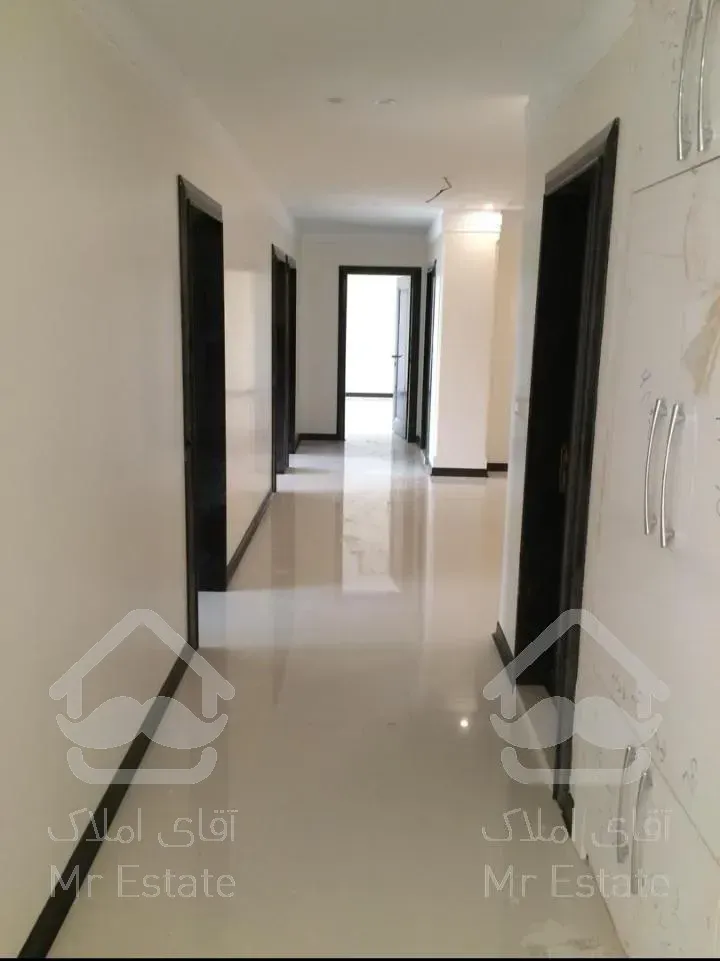 آپارتمان ۱۸۵ متر نیاوران