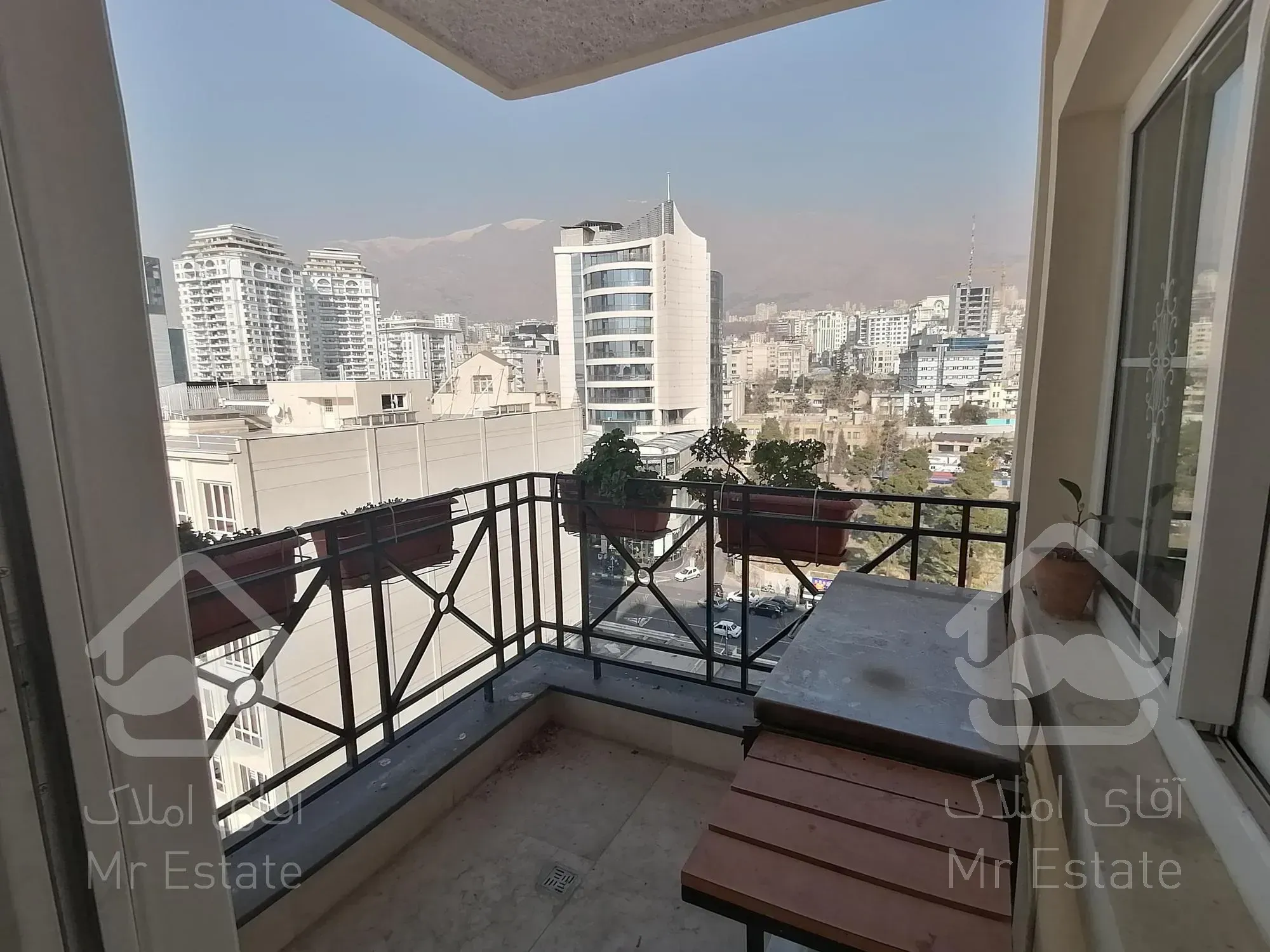 فروش 230متری فرمانیه