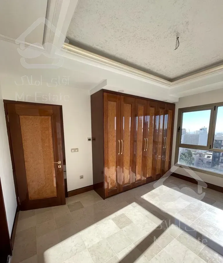 پاسداران ۱۵۵ متر ( نوساز )