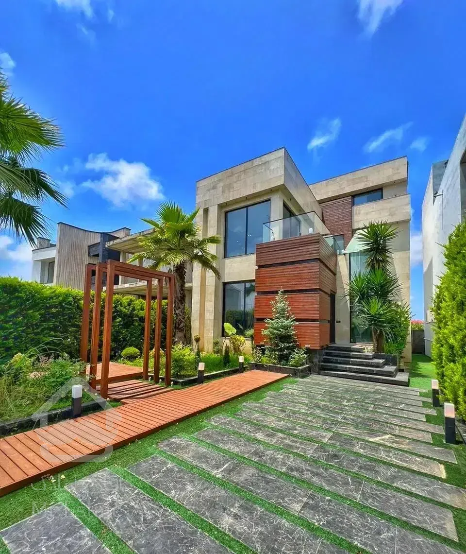 استخر داخلی/ویو ابدی/نگهبانی و مداربسته/سند