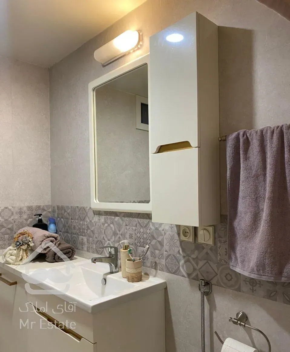 انتهای نیاوران - دارآباد 128 متر مبله