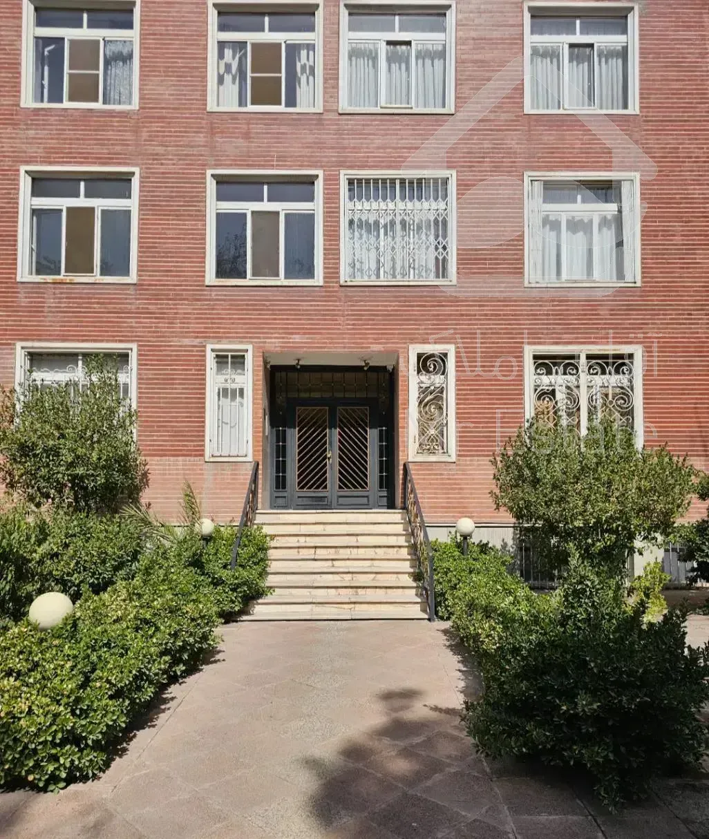 ۱۱۰ متری، توانیر، پارک دوستان