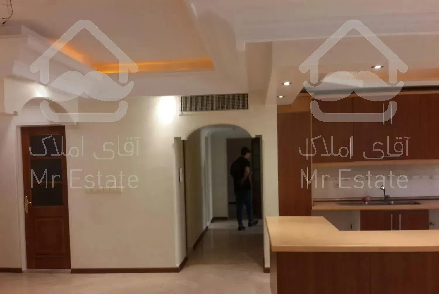 میردامادشمالی نساء 142متر 3خوابه 7ساله شیک