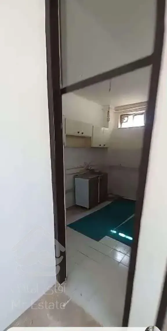 آپارتمان تک خواب ۵۰متر طبقه اول داری سند تک برگ