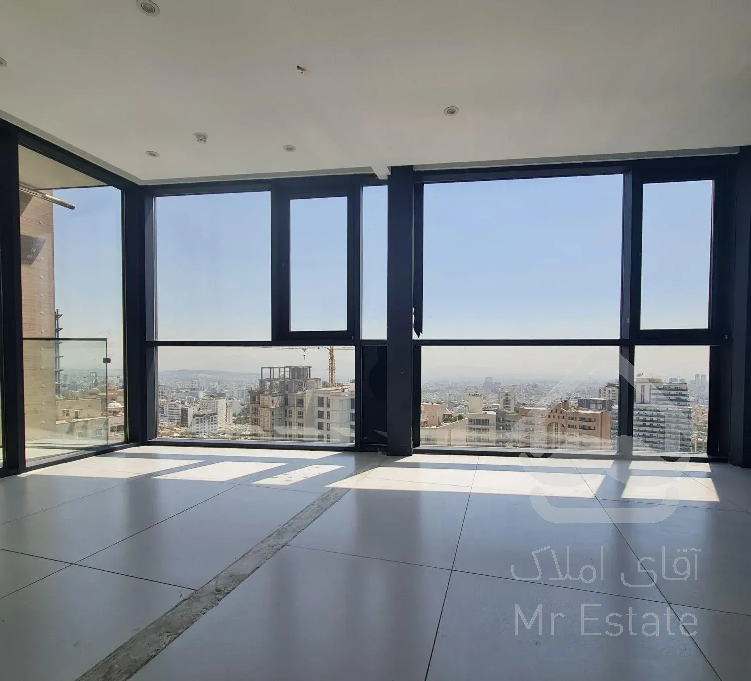 نیاوران باهنر/۱۱۰ متر/۲ خواب/فول