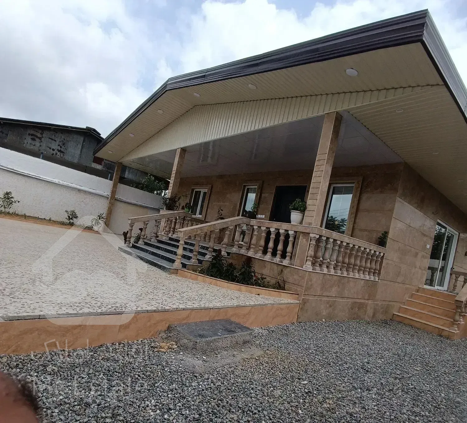 فروش خانه ویلایی ۹۰ متری ۲ خوابه