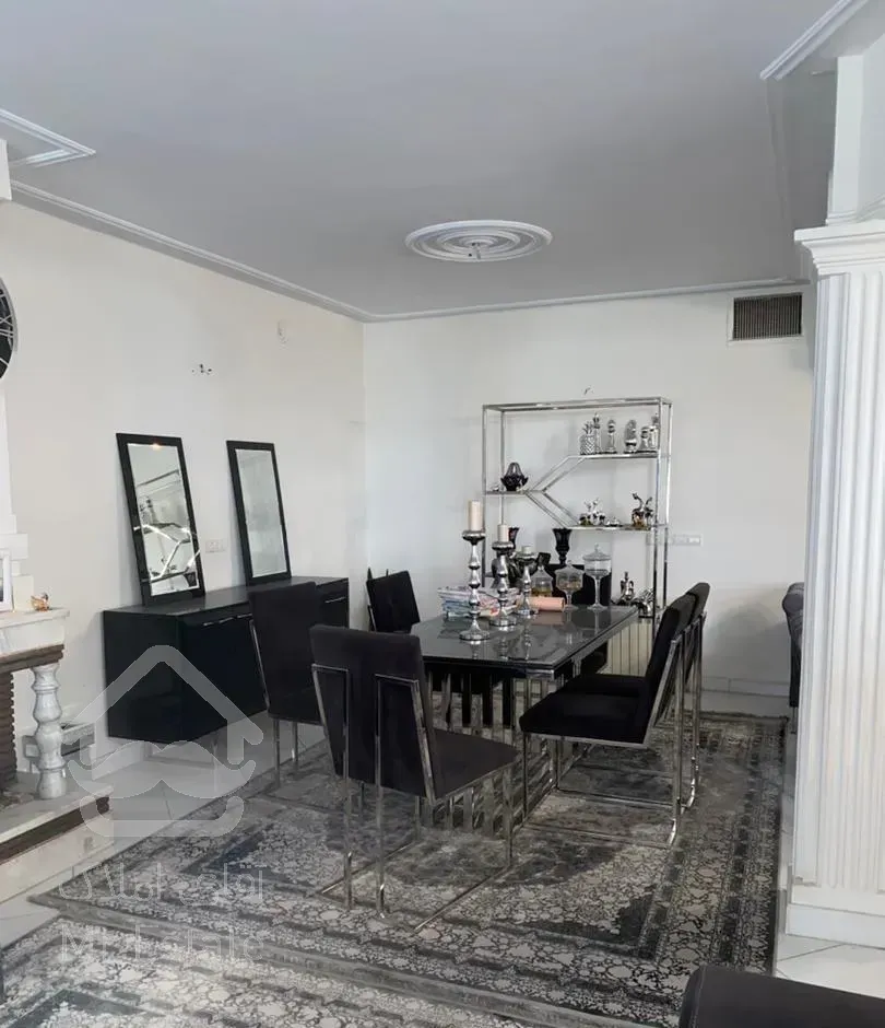 ۱۵۰ متری با پارکینگ