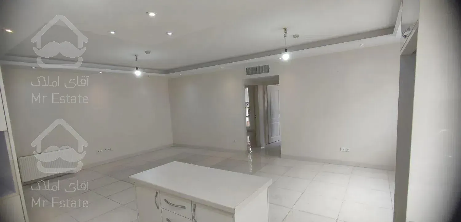 88متر 2 خوابه شیک دوپارکینگ شاهین شمالی