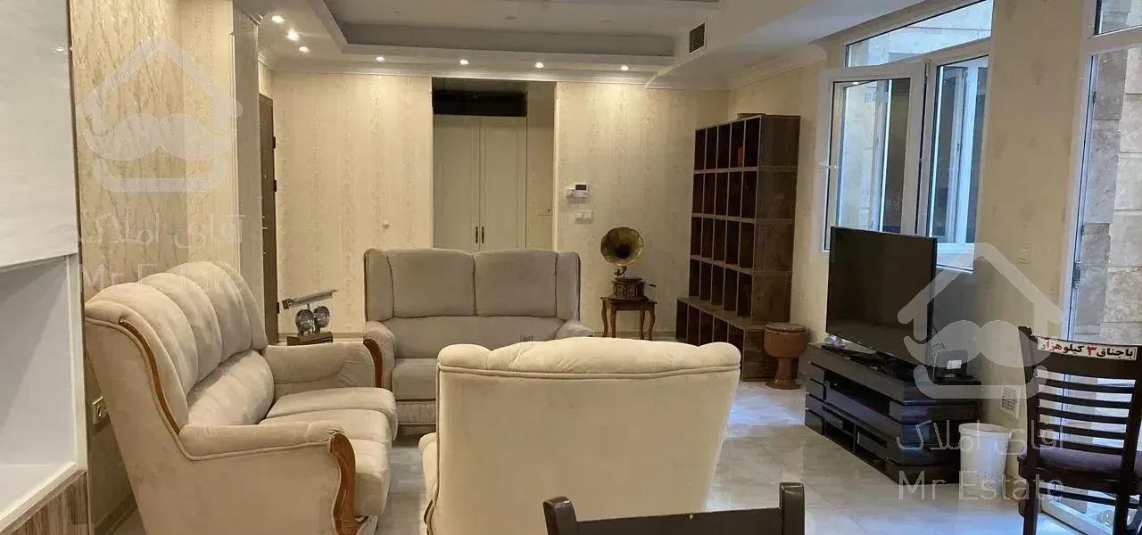 ۹۳متر نوساز فول سنایی ۲ خوابه حیاط خلوت