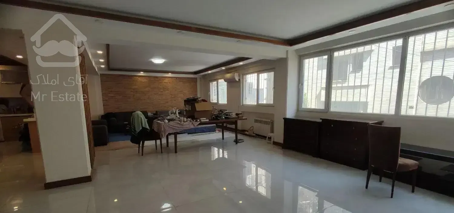 آپارتمان ۱۸۰ متر ۳ خواب تکواحدی/فول بازسازی