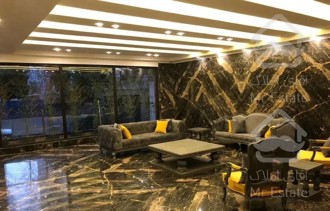 ۱۶۸ متر ۳ خوابه در نفت  شیک فول امکانات