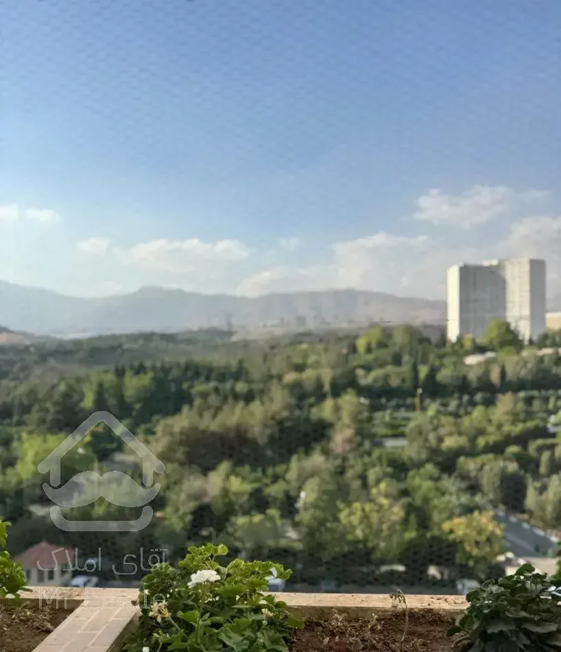 شهرک امید/ تیپ b۲خواب ۱۳۱متر /فوقاکازیون