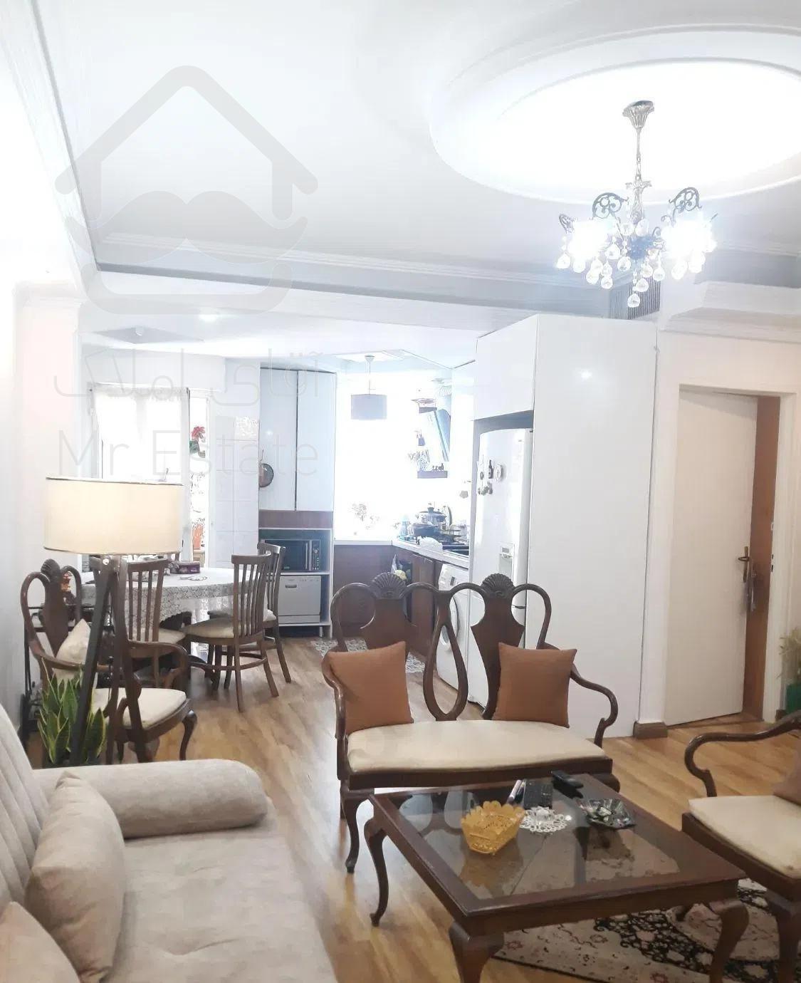 ۶۲ متر ۱ خوابه فول امکانات در بیمه اکباتان