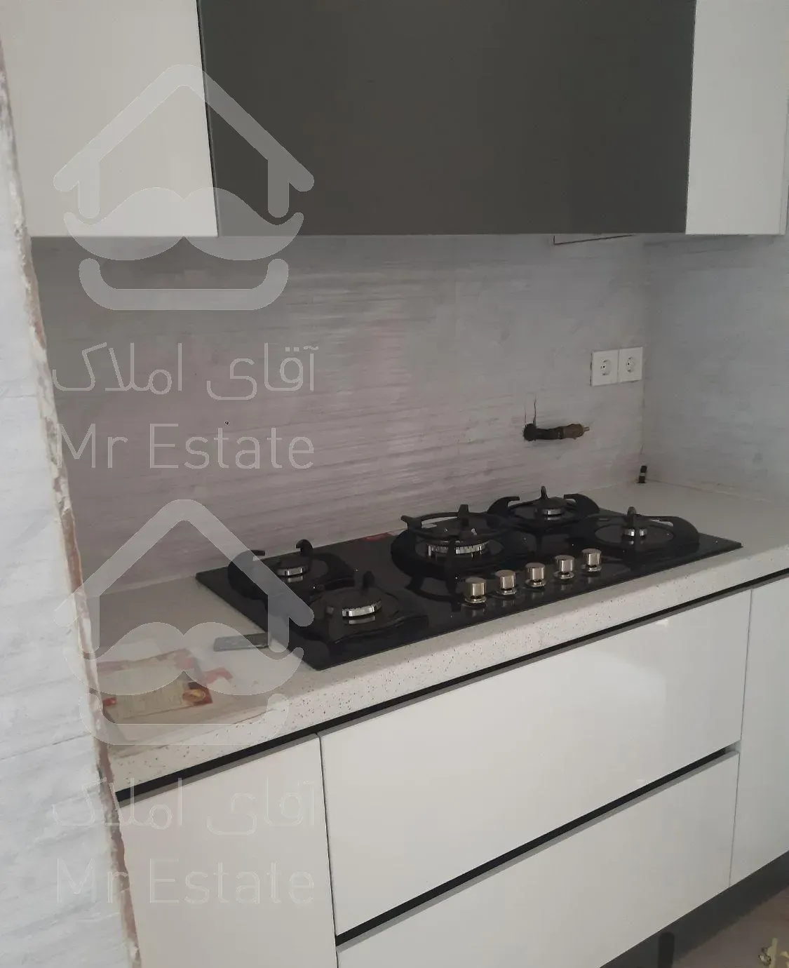 کابینت سازان آشیانه