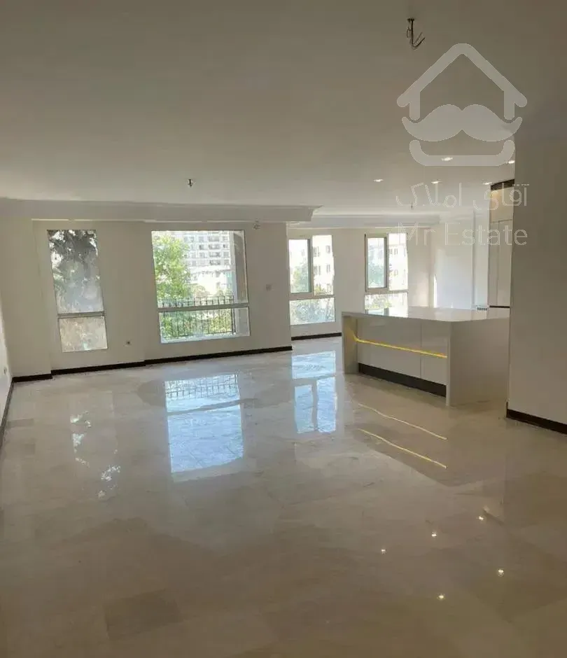 ولنجک/۲۰۰ متر/لوکیشن اصلی/لابی من ۲۴ ساعته