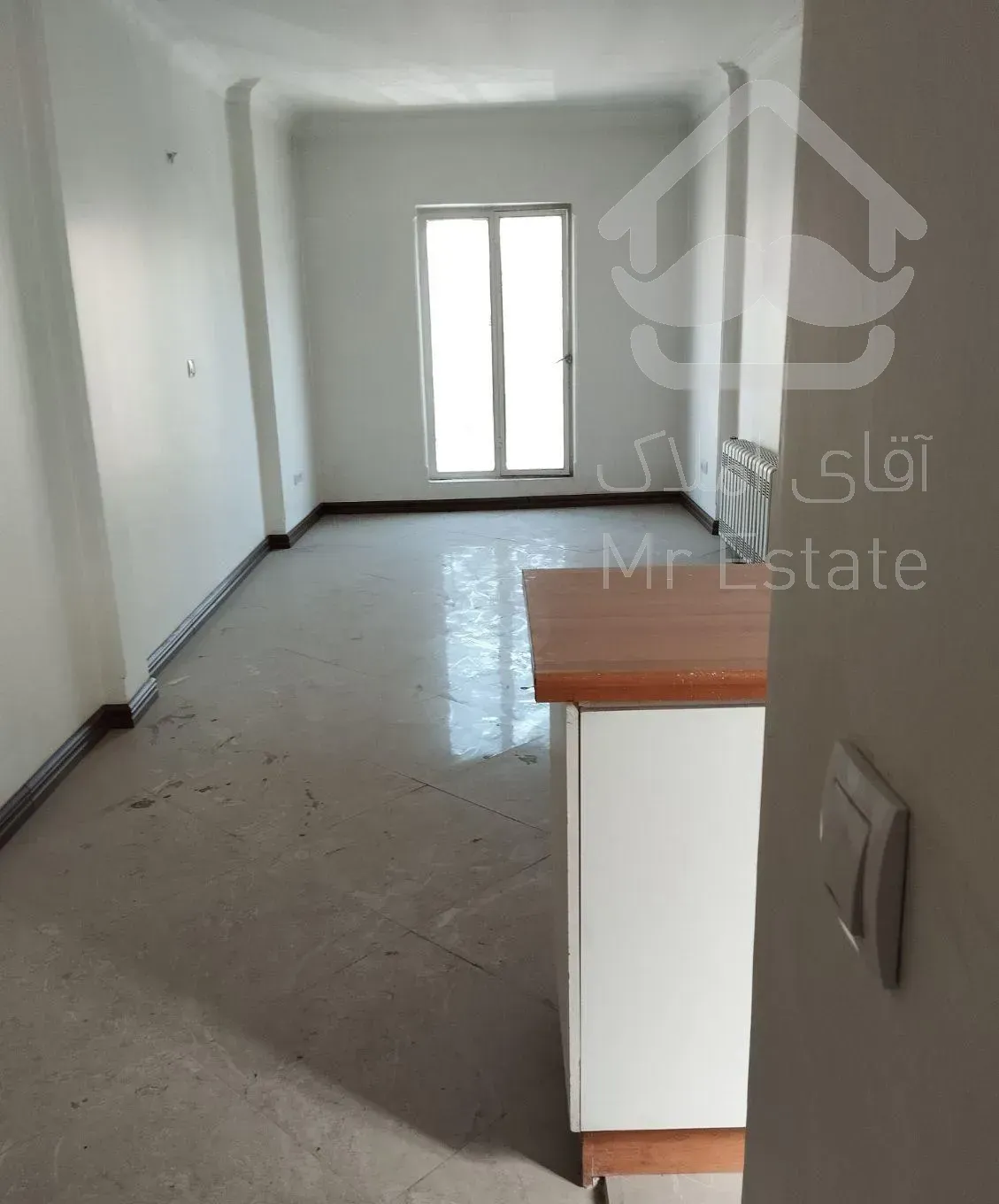 60‌متر۱خ ط۳باپارکینگ وانباری فقط۳/۴۰۰مسکن آکام