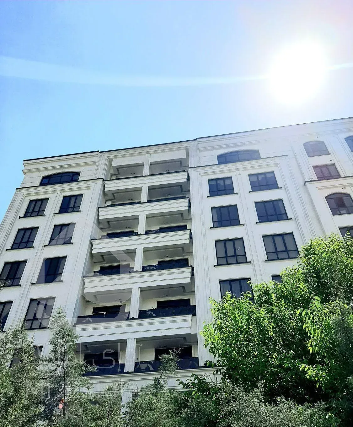 83 تا 170متر MELODY PARK   قصری شکوهمند/سند تکبرگ