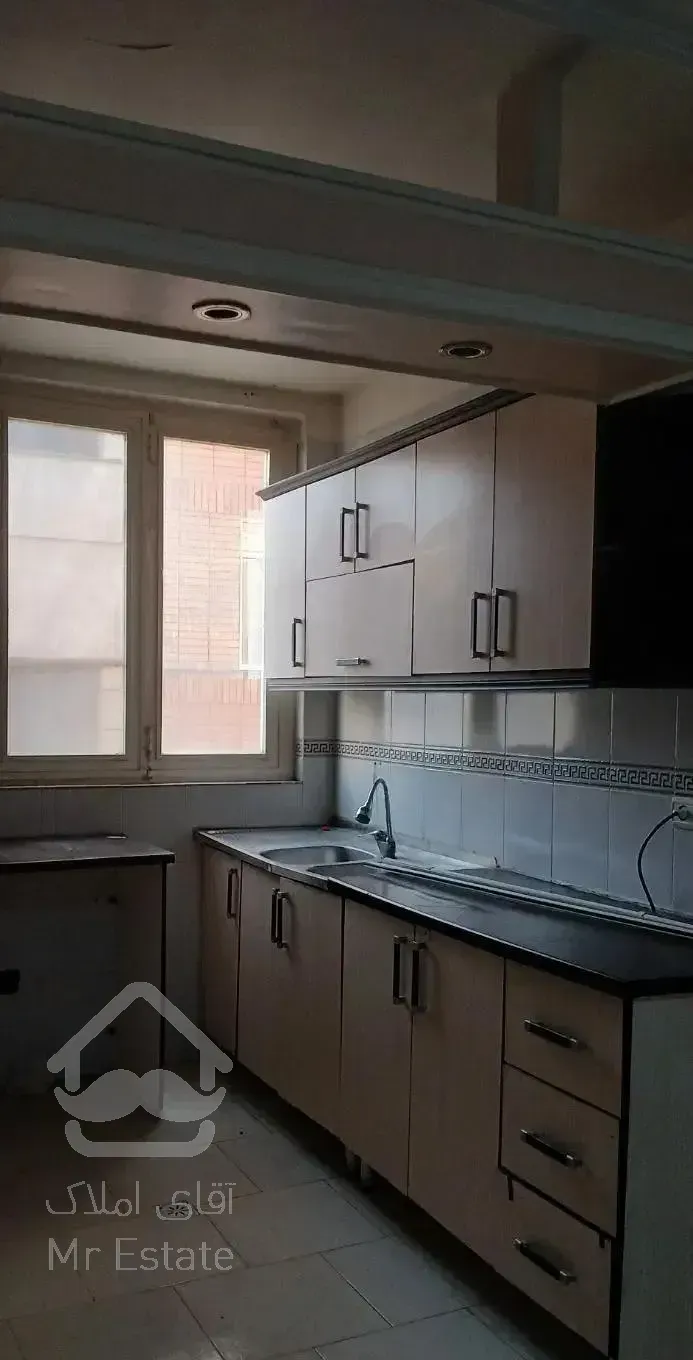 ۴۵ متر یکخوابه فول پاسدار گمنام