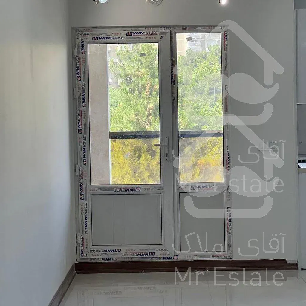 180 متر کلید نخورده ویو دار