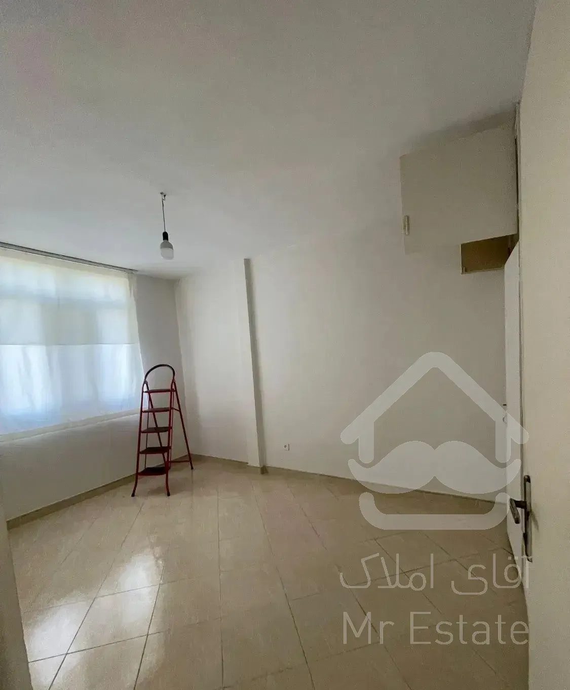 آپارتمان صدمتری طبقه اول اجاره