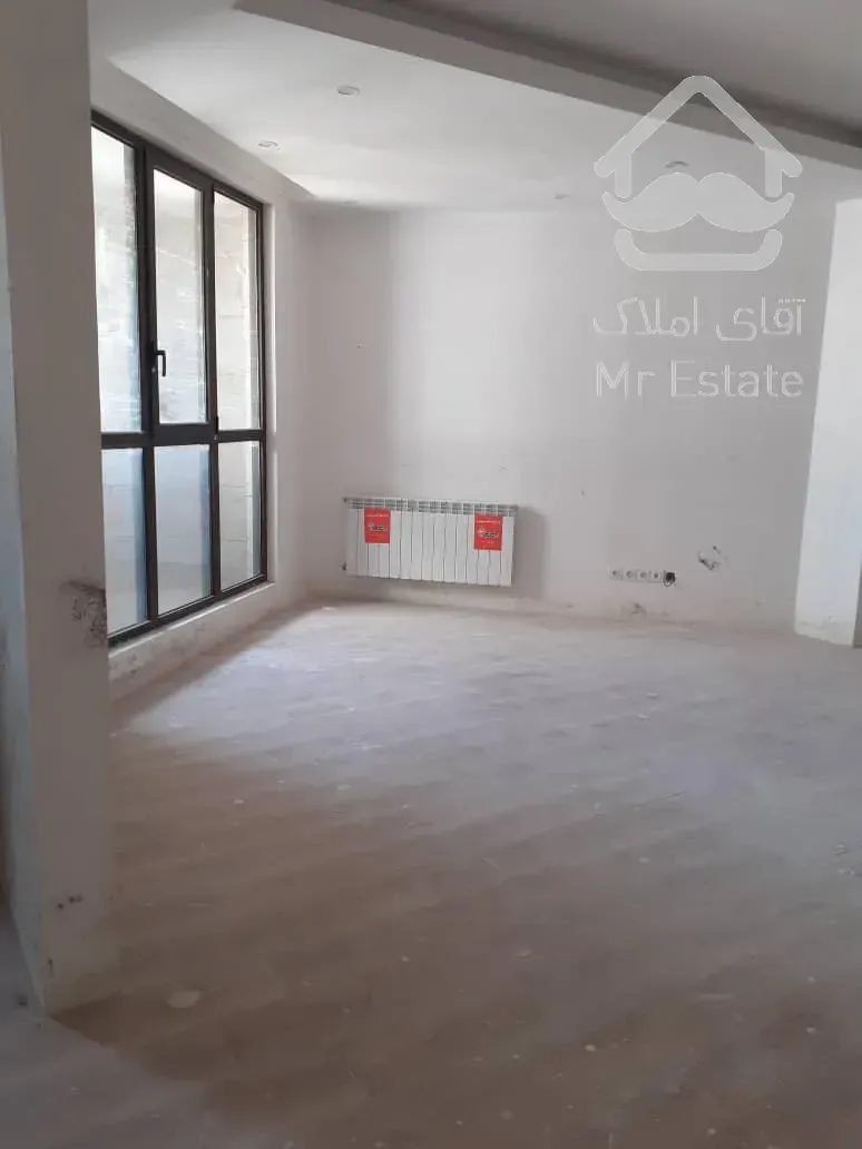 واحد۱۱۲متری دربرج های معروف خرازی، درشهرک راه اهن(دریاچه)