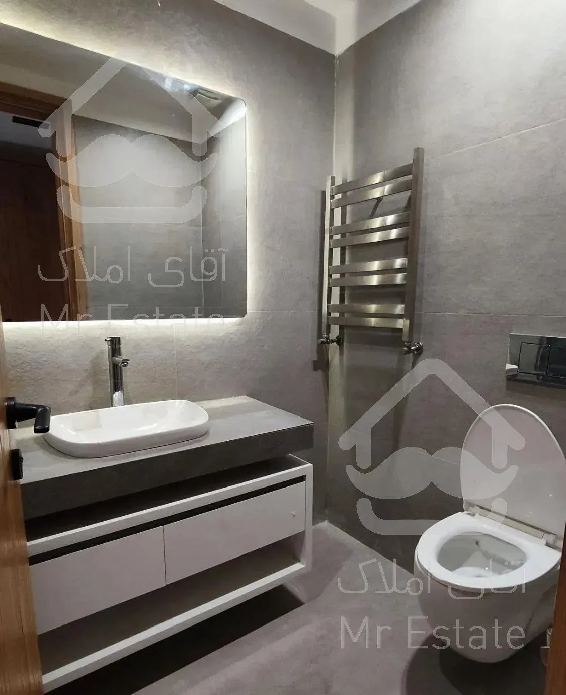 150متر/ کلید نخورده/ پلان مهندسی